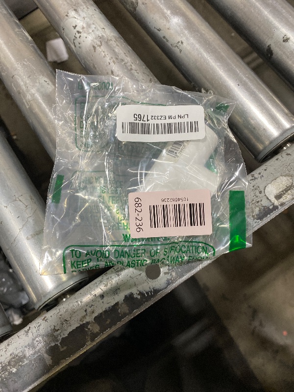 Photo 1 of NIBCO C402-007 3/4 TEE, (White) (C402007)