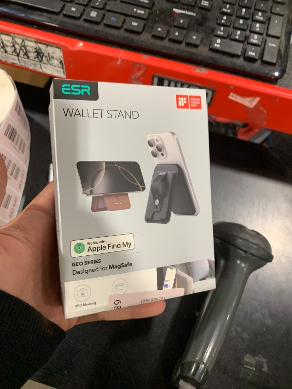 Photo 1 of ESR Geo for Magsafe Wallet with Full Find My Functionality,5 Card-Holder, RFID Blocking, Magnetic Wallet for iPhone 16/15/14/13/12 Series,with Adjustable Stand, Brown