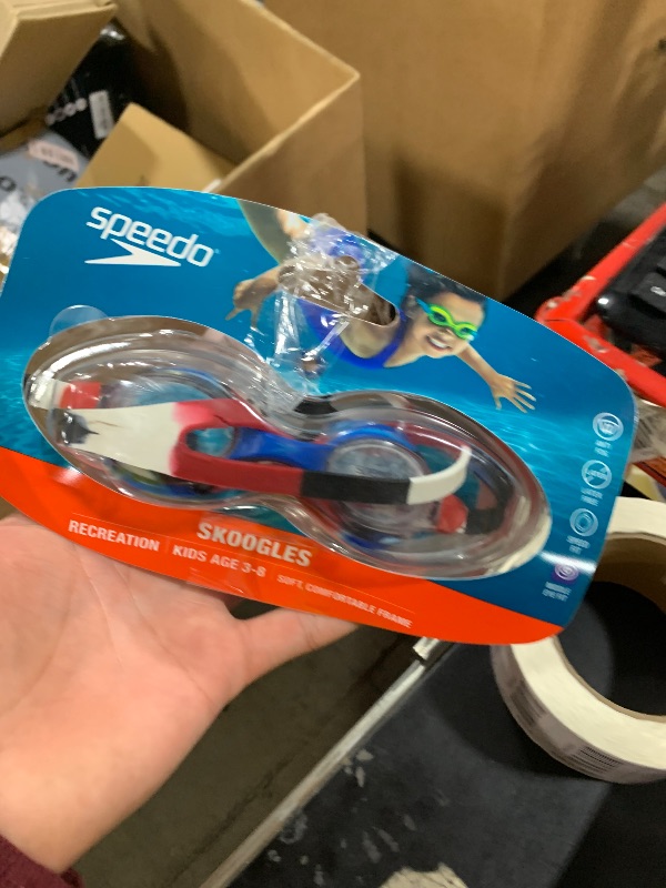 Photo 1 of Speedo Unisex-Child Swim Goggles Skoogle Ages 3-8, RED/WHITE/BLUE, One Size