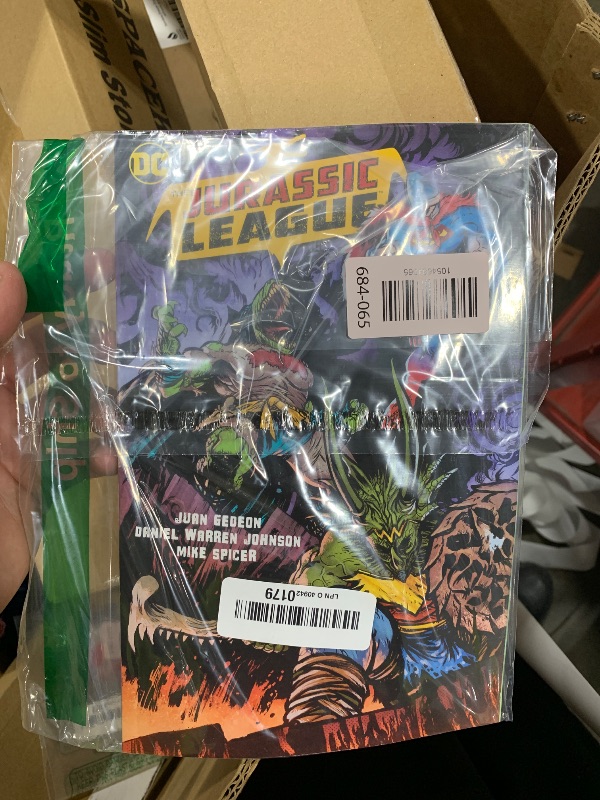 Photo 1 of THE JURASSIC LEAGUE COMIC BOOK (DC)