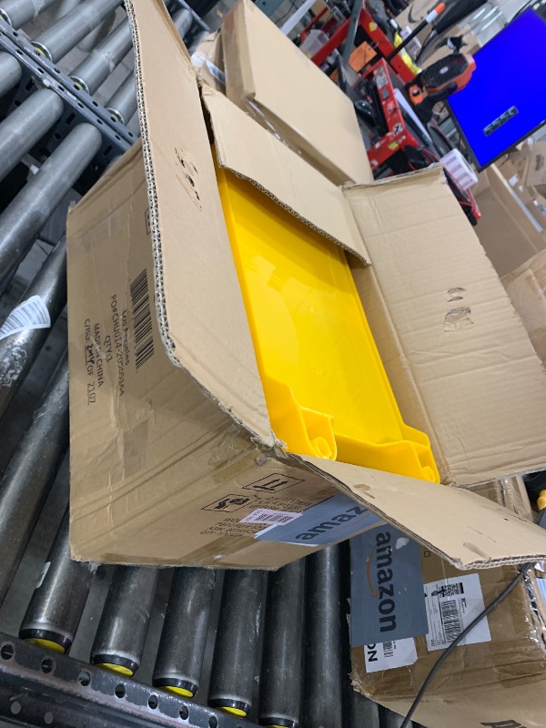 Photo 1 of Mind Reader Mop Bucket with Wringer