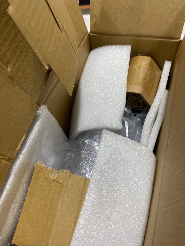 Photo 1 of WHUTO Cordless Immersion Hand Blender, 5-in-1 Variable Speed blender handheld,Rechargeable with 2000mAh Battery, BPA-Free & Dishwasher-Safe Accessories:700ml Beaker,Chopper,Whisk & Milk Frother,Grey