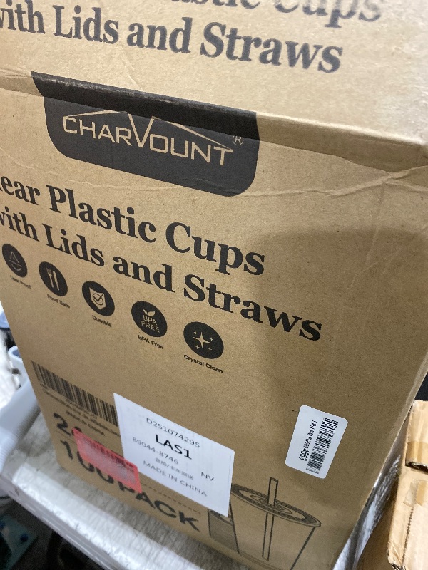 Photo 1 of [100 SETS] 32 oz Clear Plastic Cups with Lids and STRAWS, Disposable Drinking Cups for Cold Drinks, Iced Coffee, Milkshakes, Smoothies