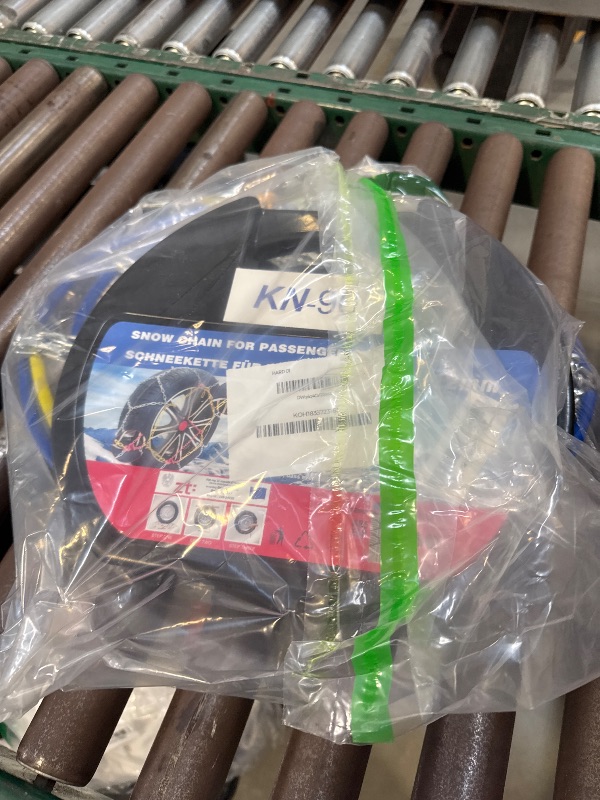 Photo 1 of Snow Chains for Car Tires Manual Tightening, Universal Adjustable Emergency Portable Tire Chains, Suitable for Commuter Car and SUV, Set of 2