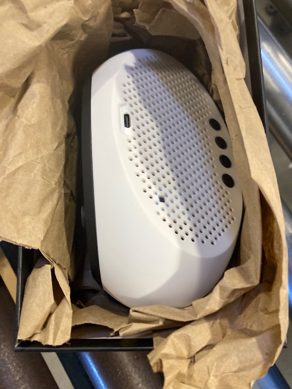 View 3 of 18 in 1 Air Quality Monitor Indoor, Portable CO2 Detector for CO2, Temperature (°F), Humidity, VOC, PM2.5, PM1.0, PM10 & Time Display, ?Dual Chip & High Accuracy? Air Quality Tester for Home