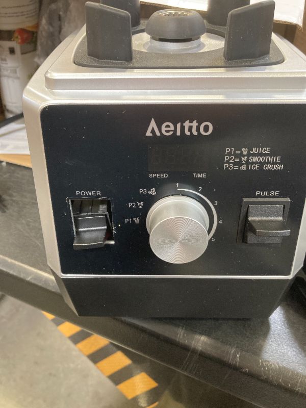 Photo 1 of ***PARTS ONLY ***Aeitto Blenders for Kitchen with 68Oz. Large Capacity, 1800W Max Power Smoothie Blender, 3 Preset Programs & 7 Speeds, Professional Countertop Blender for Smoothies, Ice Crush, Generation2 Silver