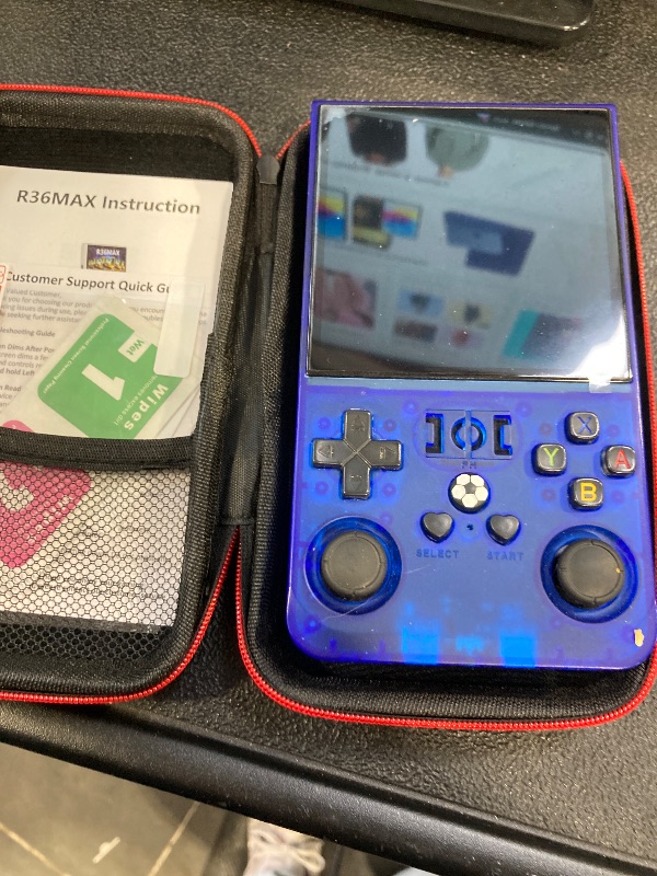 Photo 1 of ?R36MAX 4000mAh Portable Rechargeable Handheld Retro Game Console,Comfort Non-Slip Handheld Standing Retro Game Console with 64G TF Car,4.0-inch Screen,for Office,Blue