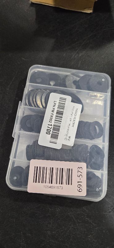 Photo 1 of 120Pcs Flat Rubber Washers Assortment Kit,16/18/20/25/30mm Black Washer,Vibration Absorbing Pads Sealing Rubber Washers for Faucets Garden Bolts Screws Hose Plumbing Shower Head- 5 Sizes