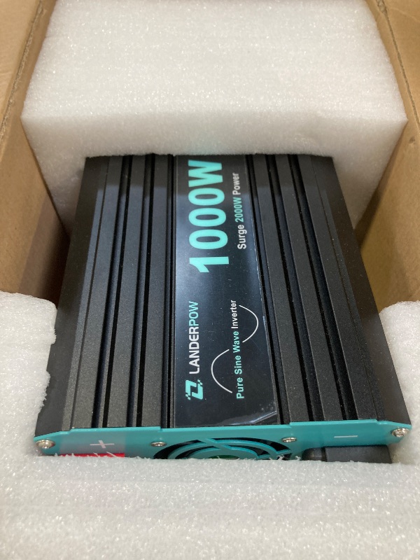 Photo 1 of ***FOR PARTS ONLY*** LANDERPOW 1000 Watt Pure Sine Wave Inverter, Power Inverter for Car, Camping, Solar, RV, Truck, Home, 12V DC to 120V AC Inverters with 3 AC Outlet, 30W USB-C, 5V 3.1A USB, Remote Control, Surge 2000W