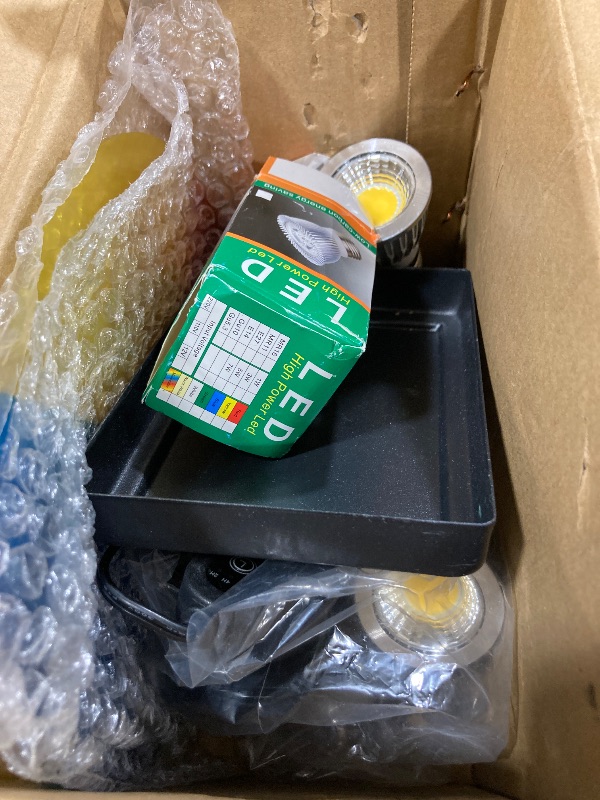 Photo 1 of benut Color Wheel for Christmas Tree with Adjustable Brightness & E27 LED Spotlight, Smooth Rotation,Perfect for Silver Christmas Trees