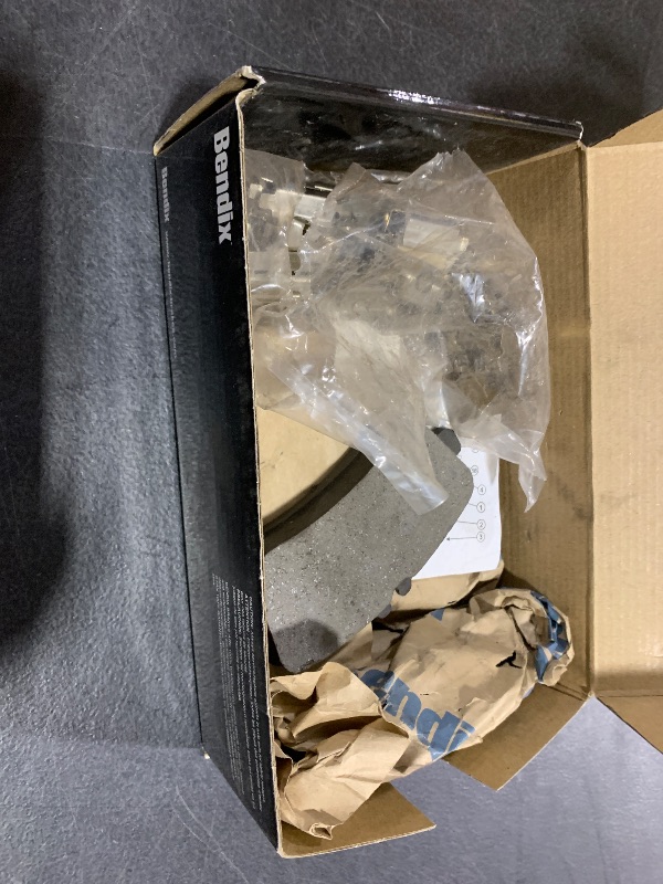 Photo 1 of Bendix Premium SBC1630 Rear Brake Pads for Benz A45,A45 AMG,CLA45 GL350,GL450,GL500,GL550,GLA45 GLE43 GLE63 AMG S,GLE300d,GLE350,GLE350d,GLE400,GLE450 GLE550,GLE550e,GLS63 GLS350d,GLS450,GLS500,GLS550