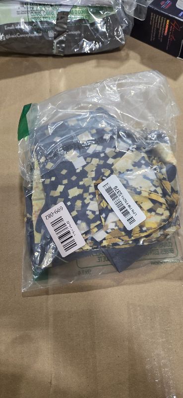 Photo 1 of 40th Birthday Decorations for Men Women - Happy 40th Birthday Banner Decorations Cheers to 40 Years Birthday Party Suppiles Black Gold Backdrop for 40th Birthday Party Favors Decor (71 x 45 inch)