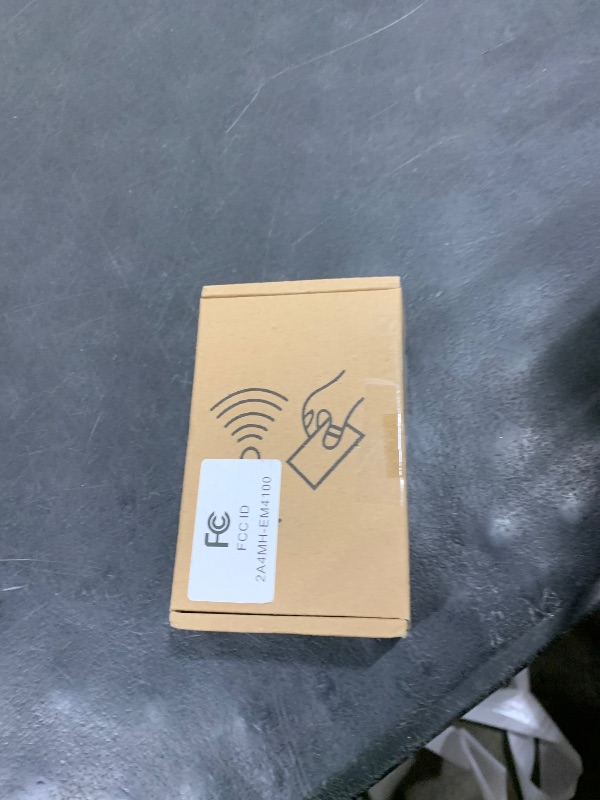 Photo 1 of HECERE Handheld 125khz Copier RFID Smart 125khz Card Duplicator Used for T5577 keyfobs and Cards+5pcs T5577 rewrite Keychains +5 T5577 rewrite Cards