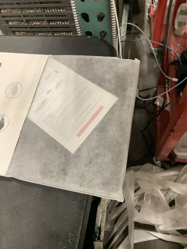 Photo 1 of 20 inch Screen Magnifier for Smartphone,3D HD Screen Expanders for Movies, Videos, and Gaming, Screen Magnifier with Adjustable Angle Design Amplifier Desktop Magnifying for Seniors Reading (Black)