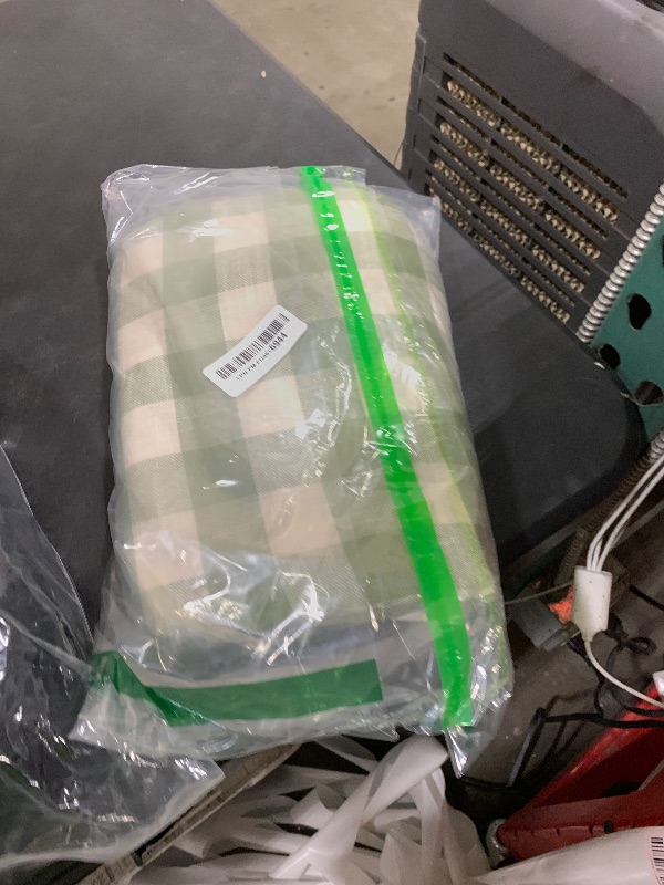 Photo 1 of Softalker Spring Checkered Tablecloth Rectangle, Outdoor Linen Cotton Gingham Table Cloth with Tassel, Heavy Duty Wrinkle Free Buffalo Plaid Table Cover for Easter Dining Home - 55 x 84 Inch, Sage