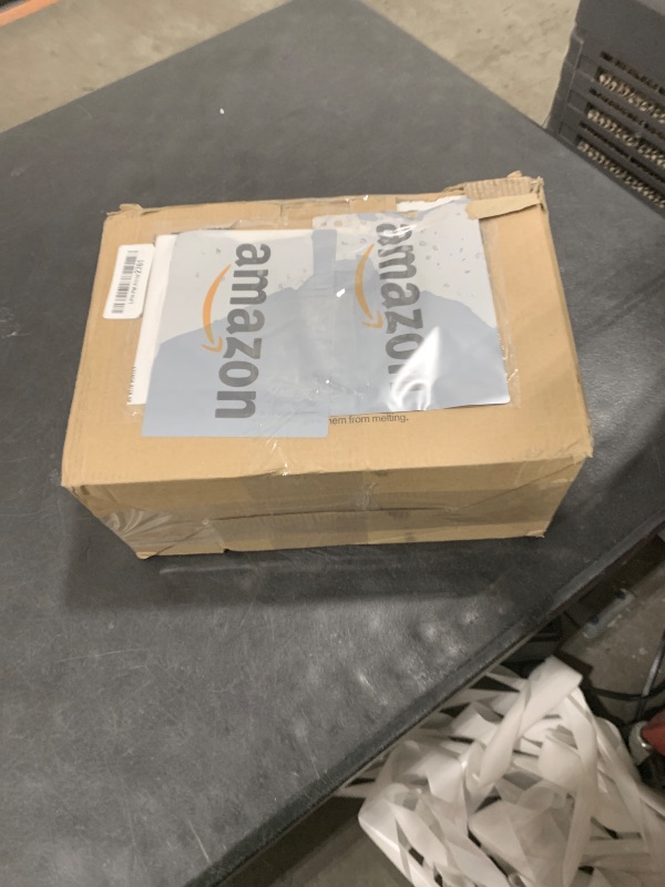 Photo 1 of Vinkor Flameless Candles Battery Operated Candles Real Wax Pillar LED Candles with 10-Key Remote and Cycling 24 Hours Timer (Ivory 4" 5" 6" 7" 8" 9")