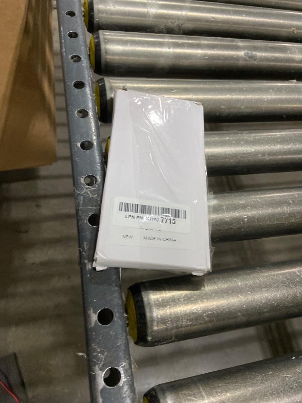 Photo 1 of Dummy Fake Phone Model, Looks Like The RealPhone Compatible withPhone 16 Pro Max, for Cellphone Store Display or Send a ToyPhone for Kids (16,Teal, The Screen is Printed with Patterns)