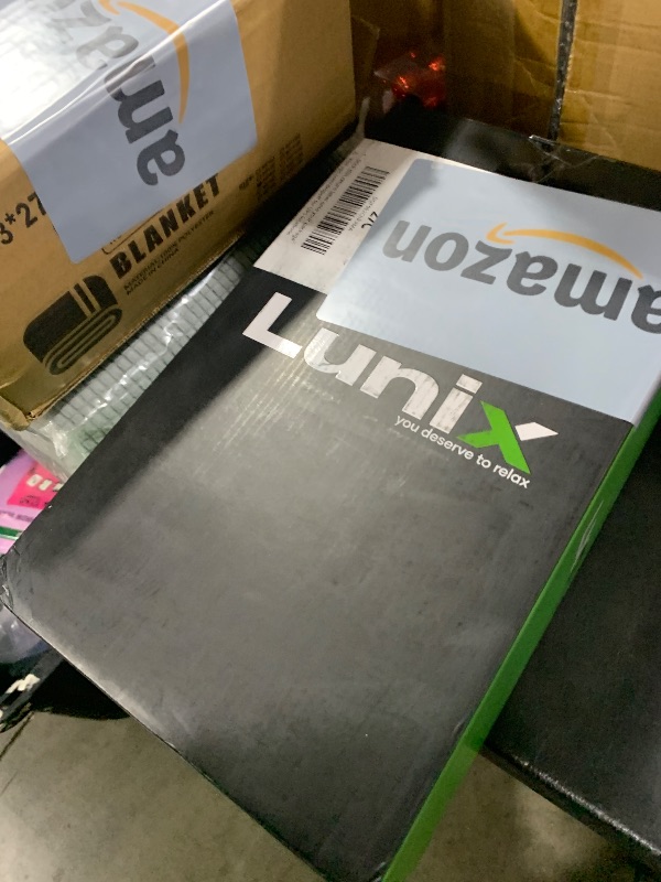 Photo 1 of Lunix LX7 FSA Hand Massager with Heat and Compression, Pressure Point Therapy for Arthritis, Pain Relief and Carpal Tunnel, with Hand Warmer, White