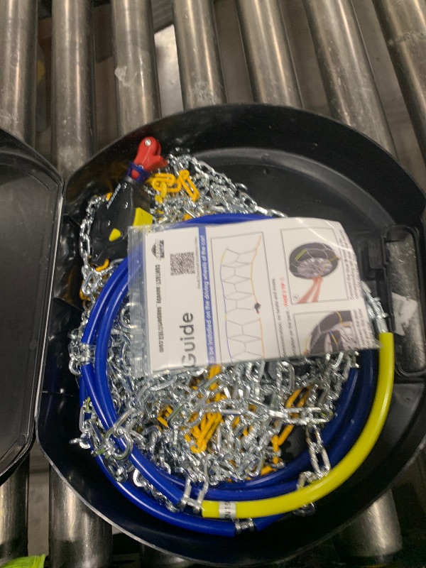 Photo 1 of Snow-Chains Auto Fixing 1 Min Quick Fit Easy Installation Tire-Chains, Portable Reusable Universal Emergency Tire Traction Chain for Passenger Car, Pickup Trucks and SUV - Set of 2 (HKN-150)