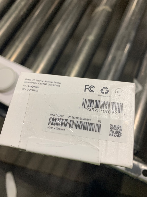 Photo 1 of Google Nest Doorbell (Battery) - Snow