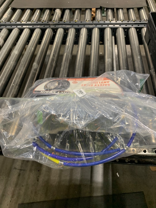 Photo 1 of DEDC Snow Chains for SUV Tire Chains Compatible with Tesla MODEL Y Car 1 Min Quick Fit Chainsaw Reusable Universal Emergency Traction Chain Tire Width 215 225 235 245 255 275 - Set of 2 MS1520