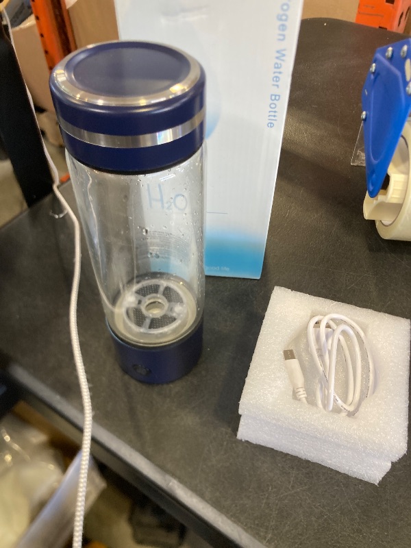 Photo 1 of 5.0 Upgrade 4000PPB High Concentration Hydrogen Water Bottle Generator?NO.1-24-Hour Hydrogen Lock? SPE PEM Technology, Double Hydrogen Content & High Borosilicate Glass for Post-Workout Recovery