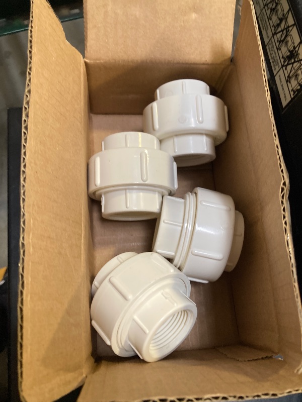 Photo 1 of 4Pcs 1Inch Female Threaded PVC Union Coupling Pipe Fitting (Female x Female) 1'' PVC FNPT Female Union Coupling Adapter for Sprinkler Pipe, Irrigation, Plumbing, Schedule 40, EPDM O-Ring