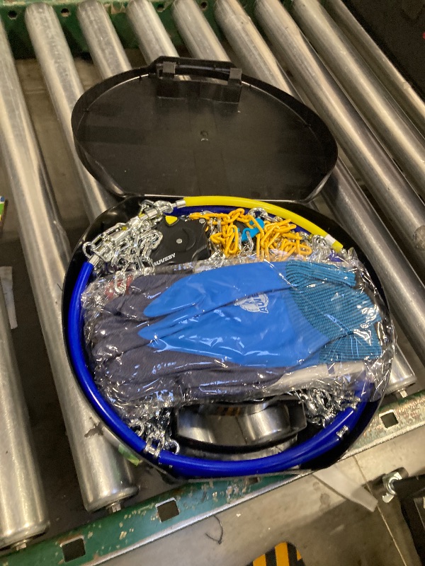 Photo 1 of Snow-Chains Auto Fixing 1 Min Quick Fit Easy Installation Tire-Chains, Portable Reusable Universal Emergency Tire Traction Chain for Passenger Car, Pickup Trucks and SUV - Set of 2 (HKN-120)