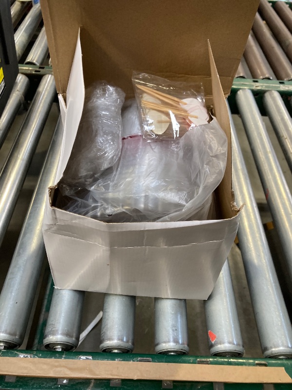 Photo 1 of yeload 24-Pack 10 Inch Heart Shaped Aluminum Foil Cake Pans with Lids, 33oz Heavy Duty Disposable Red Bakeware for Valentine's Day, Mother's Day, Parties & Gift Giving (Red)