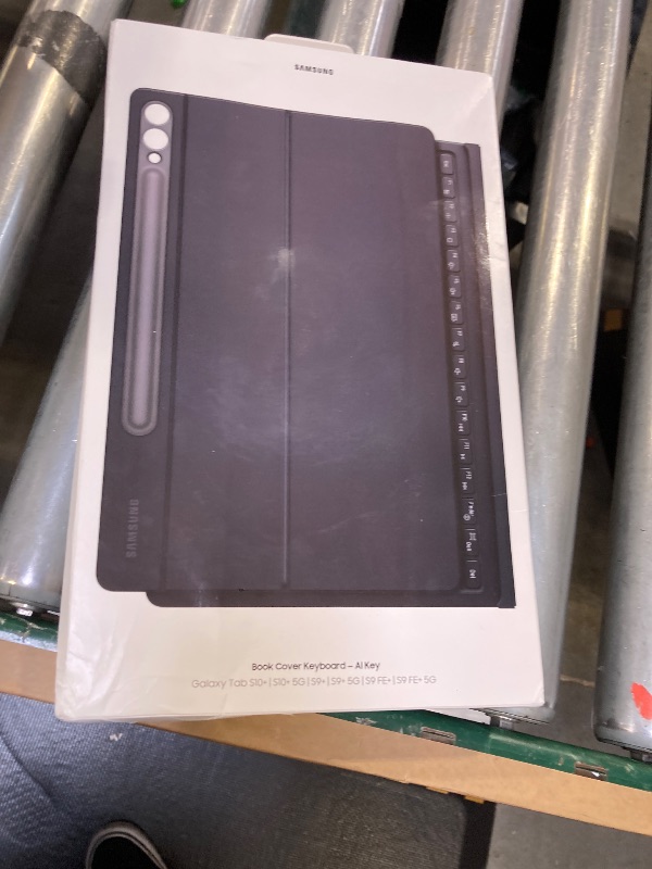 Photo 1 of SAMSUNG Galaxy Tab S10+ Book Cover Keyboard AI Key, Detachable Platform, PC-Like Experience, Adjustable Viewing Angles, Wireless Keyboard Sharing, US Version, Black