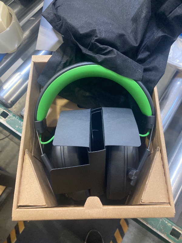 Photo 1 of Razer BlackShark V3 X HyperSpeed Wireless Gaming Headset for Xbox: 50mm Drivers - Cardioid Mic - 2.4 GHz, Bluetooth, USB - Works with PC, Mac, PS5, Nintendo Switch - Long Battery Life - Black