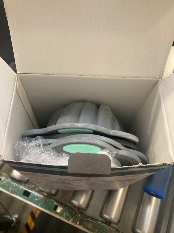 Photo 1 of 4 Piece Silicone Loaf Pan for Baking Bread, Non-Stick Kitchen Oven Bread Pan, Perfect for Banana Bread, Sandwich Bread, Pound Cake and Meatloaf, 4 Cups, Grey