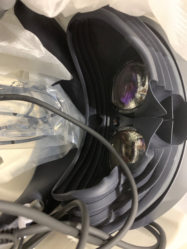 Photo 1 of PlayStation VR2 (PSVR2)