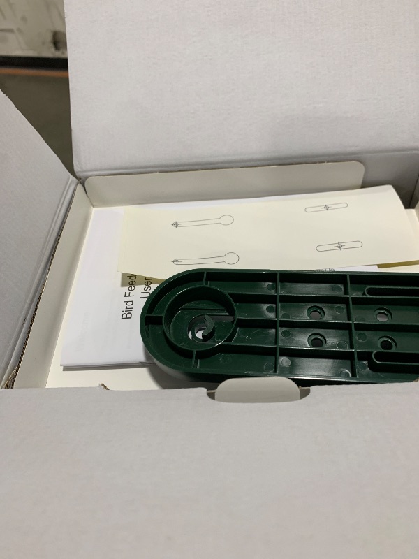 Photo 1 of Bird Feeder with Camera Solar Powered - Smart Bird Feeder Camera 2K HD Live Stream, 5MP Photos, AI Identification for Backyard, 2.4Lb Large Capacity, Gifts for Mom Dad, Green