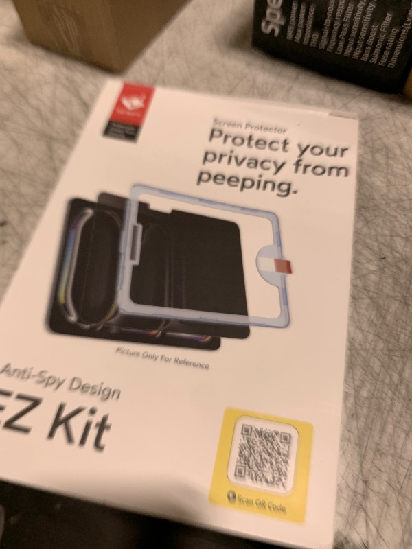 Photo 1 of bersem Privacy Screen Protector Compatible with iPad 10th/11th Generation A16 (10.9/11 Inch, 2022/2025), Anti-Spy, Tempered Glass Film, EZ kit