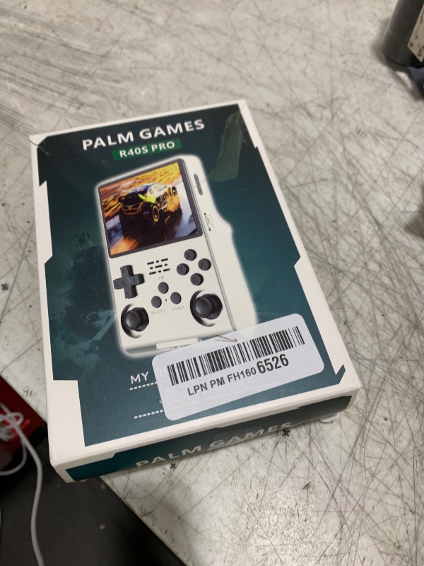 Photo 1 of ?30000 in 1? R40S Pro Retro Handheld Game Console, 3.5 inch IPS Screen, More Than 20 Emulator, 256G TF Card (Orange)