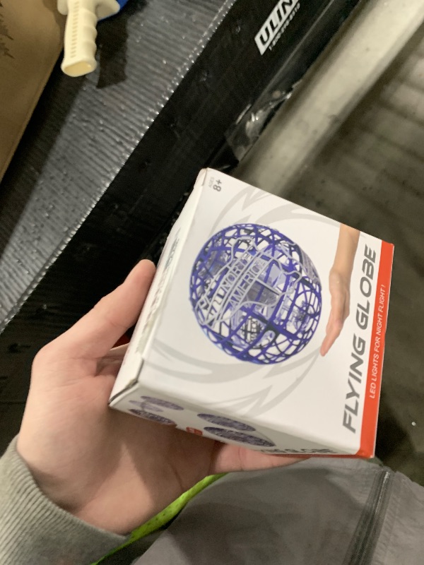 Photo 1 of RIEYON Flying orb Ball 2025 Hover Boomerang Ball 6 Lighting Effects Cool Toys Gift for 678910+ Year Kids Teen Adults Indoor Outdoor Flying Ball Toy?Blue & Red?