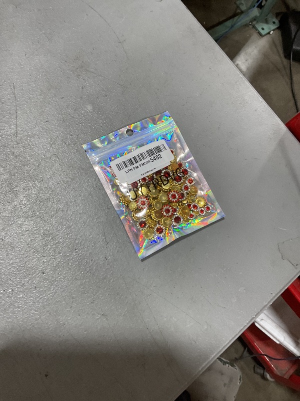 Photo 1 of 100pcs Sew on Rhinestones Crystal Gems Sunflower with Gold Claw Mixed 8mm 10mm 12mm 14mm for Sewing Dress Clothes Shoes Wedding Decoration (04 Red)