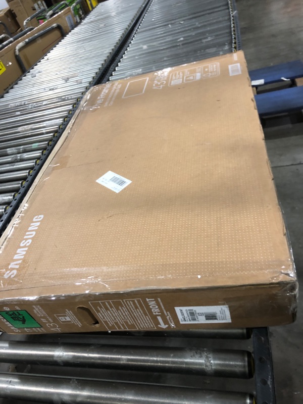 Photo 1 of Samsung 43-Inch Class The Frame LS03F 4K QLED Smart TV (2025 Model) Slim Fit Wall Mount, Modern Frame Design, NQ4 AI Gen2 Processor, Art Mode, Artful Picture Quality, Samsung Vision AI, Alexa Built-in