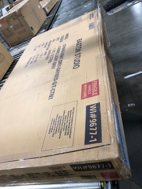 Photo 1 of LIGHT GREY DAYBED