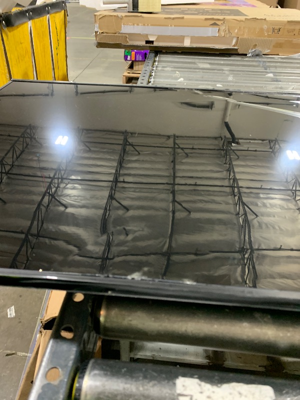 Photo 1 of *PARTS ONLY* SAMSUNG 40-Inch Class Full HD F6000 Smart TV (2025 Model) HDR, Object Tracking Sound Lite, Knox Security, One UI Tizen, Smart TV