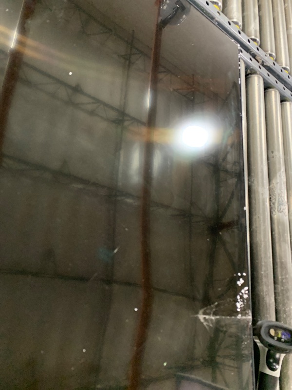 Photo 1 of Roku Smart TV 2025 – 50-Inch Select Series, 4K HDR TV – RokuTV with Enhanced Voice Remote – Flat Screen LED Television with Wi-Fi for Streaming Live Local News, Sports, Family Entertainment