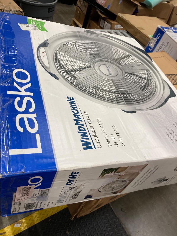 Photo 1 of **Used**Dirty****Used**Dirty**Lasko Wind Machine 20 In.