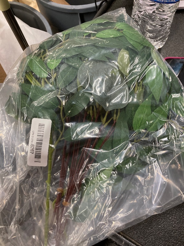 Photo 1 of **partial set**Tigeen 200 Pcs Mixed Eucalyptus Leaves Stems Bulk Silver Dollar Artificial Greenery Leaves Stems Fake Plant Branches for Wedding Bridal Bouquets, Floral Arrangements, Centerpiece, Home Decor (Green)