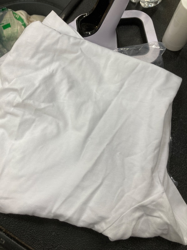 Photo 1 of **FITS MORE LIKE AN XS/S


BOSS Mens 1 piece  Crew Neck Cotton Jersey T-Shirts, Bright White, Medium US