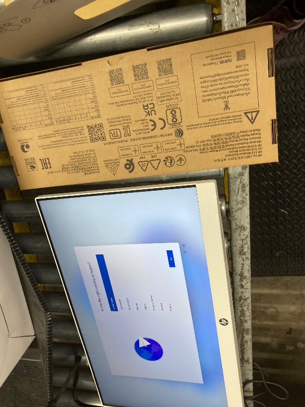 Photo 1 of **reference image**HP 23.8 inch All-in-One Desktop PC, FHD Display, Intel Core i3-N300, 8 GB RAM, 256 GB SSD, Intel UHD Graphics, Windows 11 Home, 24-cr0030 (2023), Shell White