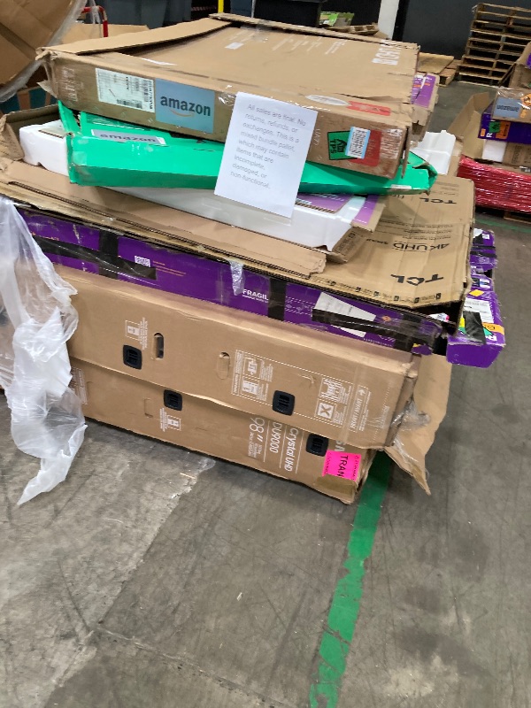 Photo 1 of ********No returns***No refund*******TV pallet doesn't work, only for parts of different brands and sizes. Some turn on, others don't. Broken screens, possibly missing cables and remote control. Returns not accepted. Final sale, approximate retail price o