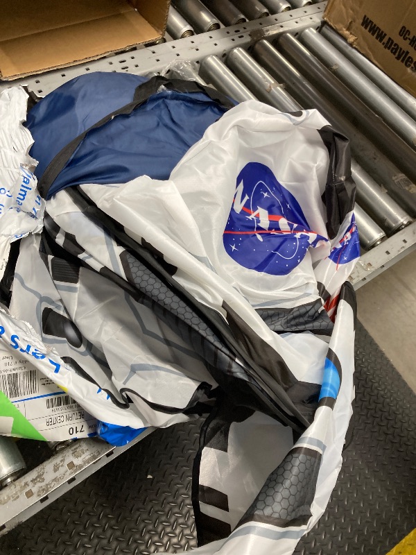 Photo 1 of *Carrying bag zipper broken* Nasa Tent/Ship
