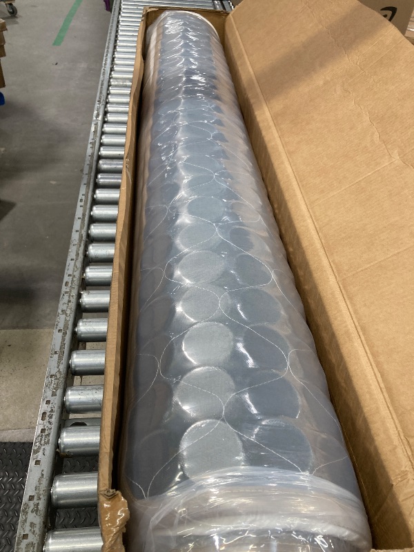Photo 1 of *FACTORY SEALED* Huyamy Queen Mattress,12 Inch Memory Foam Hybrid Mattresses in a Box with Individual Pocket Spring,for Pressure Relief & Motion Isolation Queen Size Mattress,CertiPUR-US.