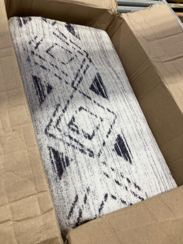 Photo 1 of 
Large Living Room Area Rug 7x9: Soft Machine Washable Boho Moroccan Farmhouse Rugs for Bedroom Under Dining Table - Non-Slip Neutral Morden Indoor Floor Rug Carpet for Home Office Decor - Grey